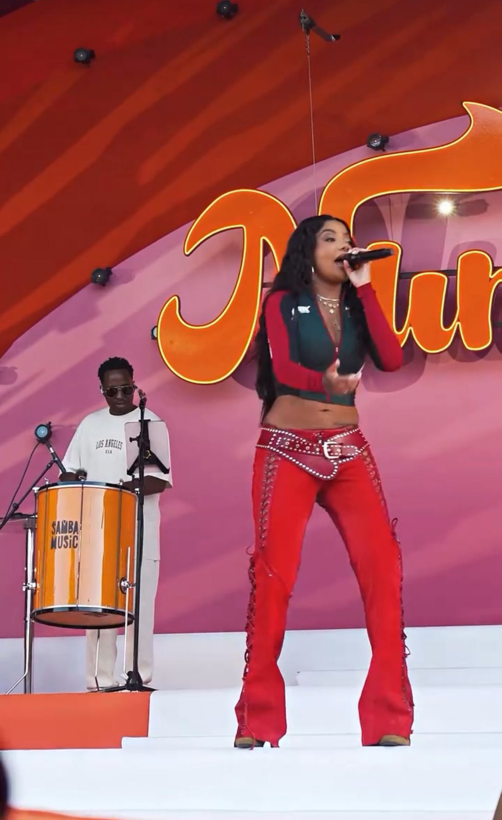 Ludmilla faz primeiro Numanice em Lisboa - Reprodução / Instagram