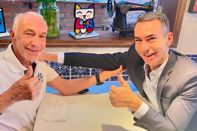 César Tralli surge com o pai e a semelhança impressiona