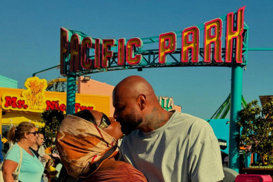 Jojo Todynho publica foto beijando homem durante viagem 