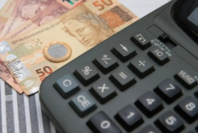 Ipea revê crescimento do PIB para 3,3% este ano e 2,4% para 2025