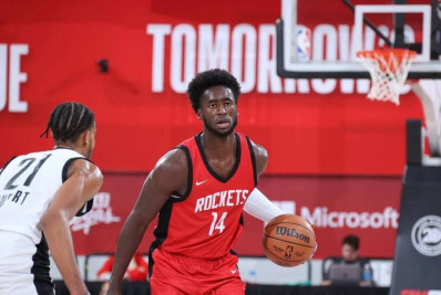 Promessa da NBA se aposenta aos 21 anos e sonha em ser pastor