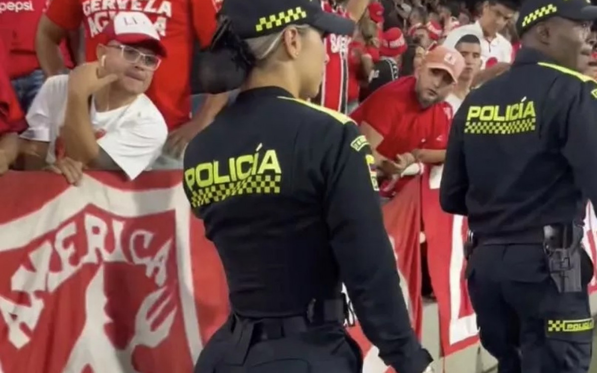 Alexa Narvaez é o centro das atenções em dias de jogos do América de Cali