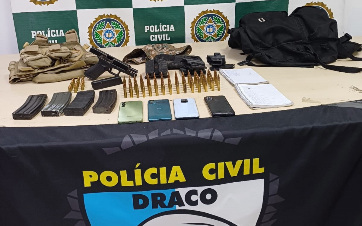 Material apreendido com o grupo