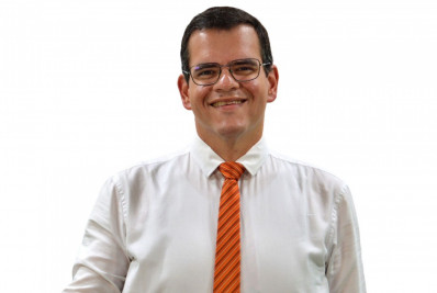 Entrevista com Doutor Santoro, candidato a prefeito de Petrópolis