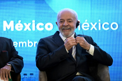 Lula receberá primeiro grupo de repatriados do Líbano neste domingo, em SP