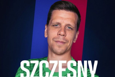 Barcelona anuncia a contratação de goleiro que estava aposentado