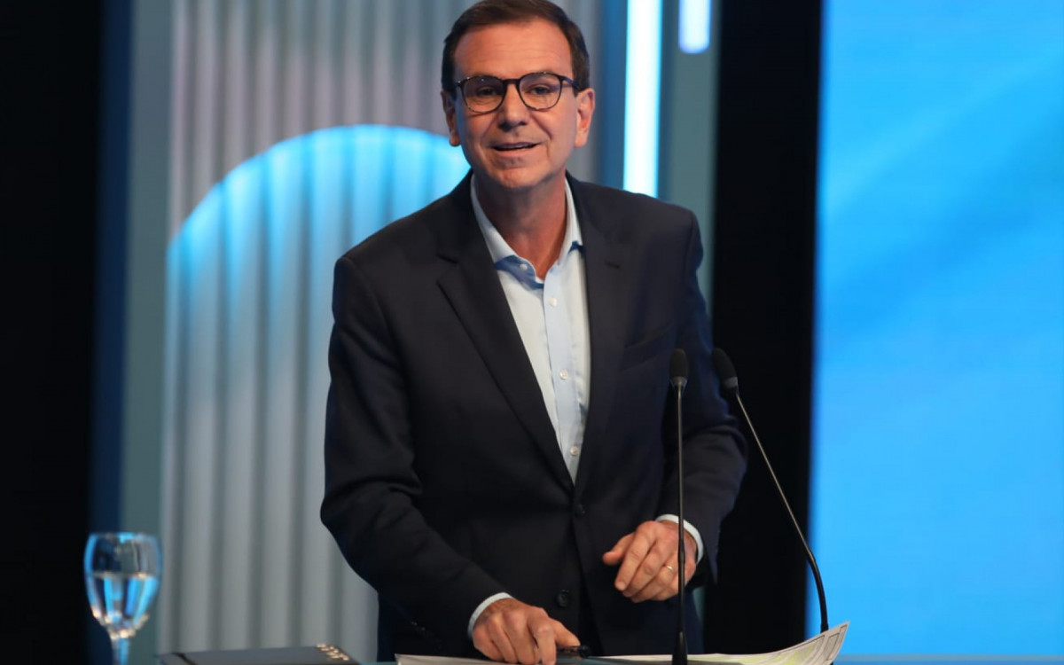 Eduardo Paes no debate da TV Globo no Rio de Janeiro, nesta quinta-feira (3)