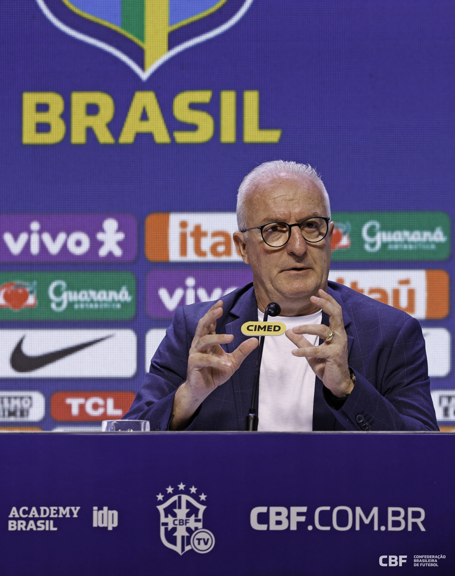 Dorival J&uacute;nior em convoca&ccedil;&atilde;o da Sele&ccedil;&atilde;o