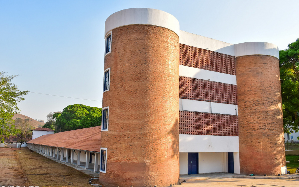 Inauguração da escola inovadora aconteceu hoje (4)