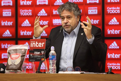 Presidente do São Paulo alfineta o Fluminense: 'Teve time que subiu passando por cima da regra'