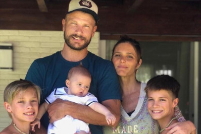 Rodrigo Hilbert compartilha registros atuais e antigos com Fernanda Lima e mais familiares