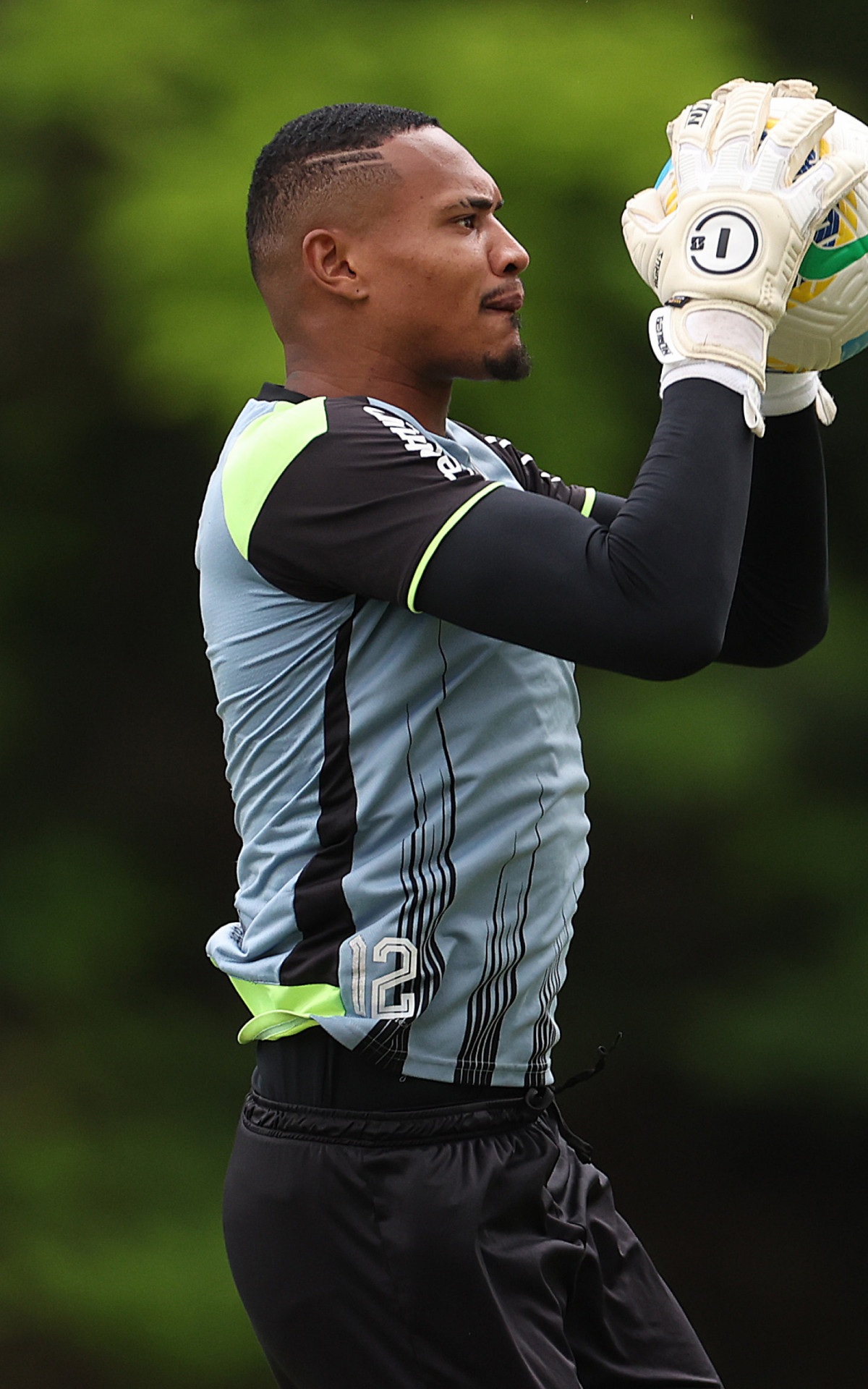 John nunca havia tido uma sequ&ecirc;ncia como titular como a atual na carreira - V&iacute;tor Silva / Botafogo