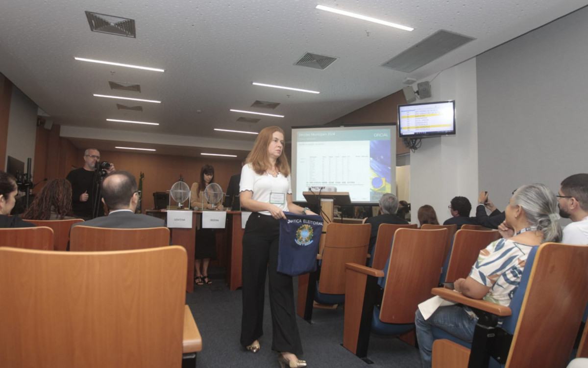 Tribunal Regional Eleitoral do Rio de Janeiro (TRE-RJ) vai realizar auditorias em 43 urnas eletrônicas - Reginaldo Pimenta / Agência O Dia
