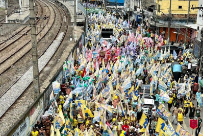 Max Lemos arrasta multidão em última caminhada das eleições