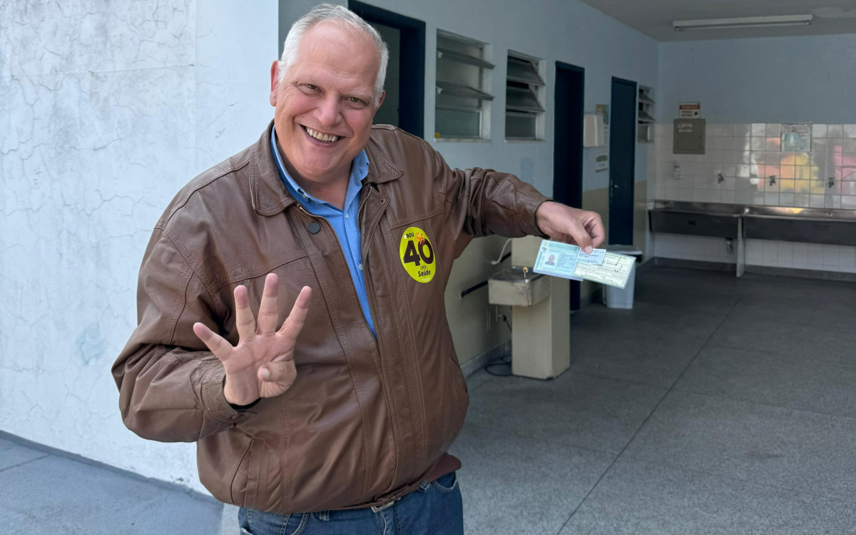 Rubens Bomtempo votou no início da tarde