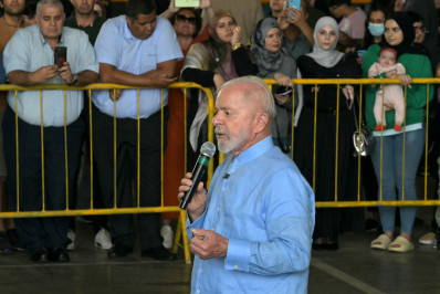 Lula: 'Temos posição dura contra governo de Israel, que mata mulheres e crianças'