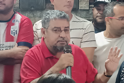 Quaquá é eleito o prefeito mais votado da história de Maricá