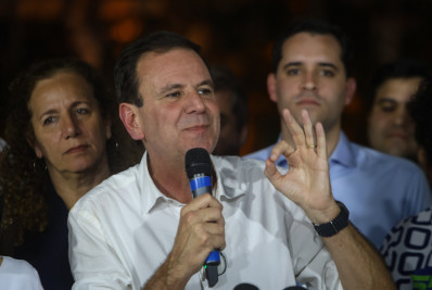 No primeiro dia após reeleição, Paes fala sobre os principais desafios da cidade