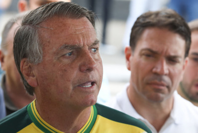 O que é a investigação da 'Abin paralela', que indiciou Bolsonaro, Carlos e Ramagem