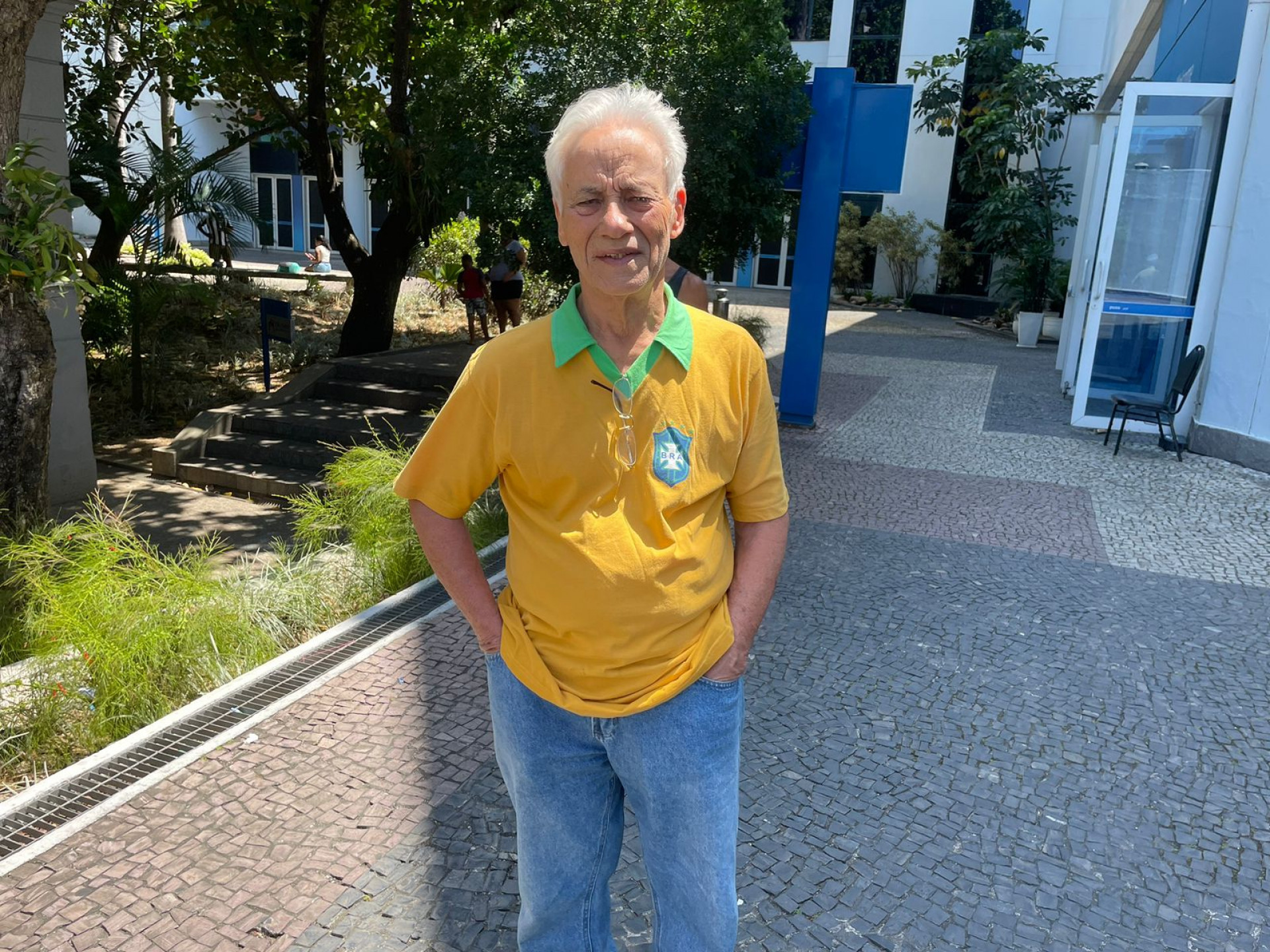 Aposentado João Ângelo Amorim, 78 anos, vota na Cidade Nova - Roberta Sampaio / Agência O Dia