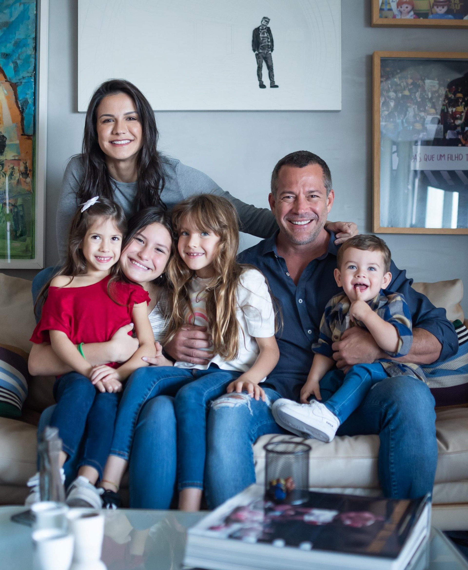 Malvino Salvador, a mulher Kyra Gracie e seus 4 filhos  - Reprodução / Instagram 