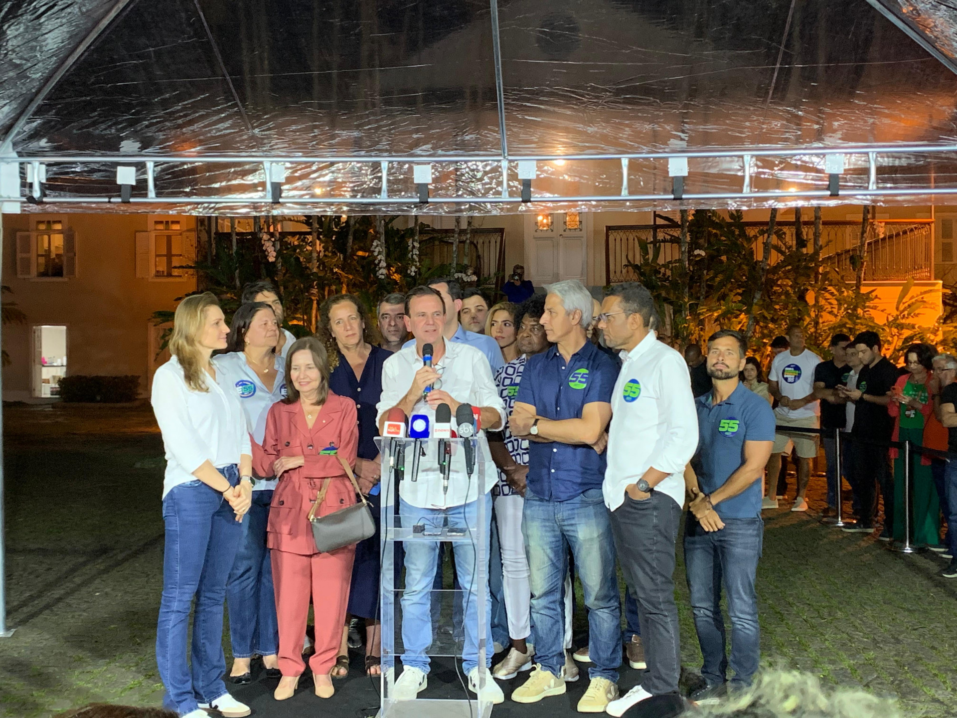 Paes acompanhou a apuração dos votos na residência oficial da Prefeitura do Rio, a Gávea Pequena - Agência O Dia