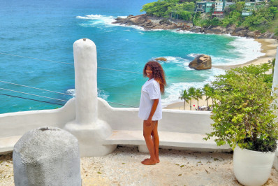 Majur grava clipe no Vidigal e recebe o carinho dos fãs