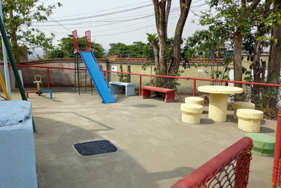 Secretaria de Obras de Volta Redonda revitaliza praças e campos de grama sintética