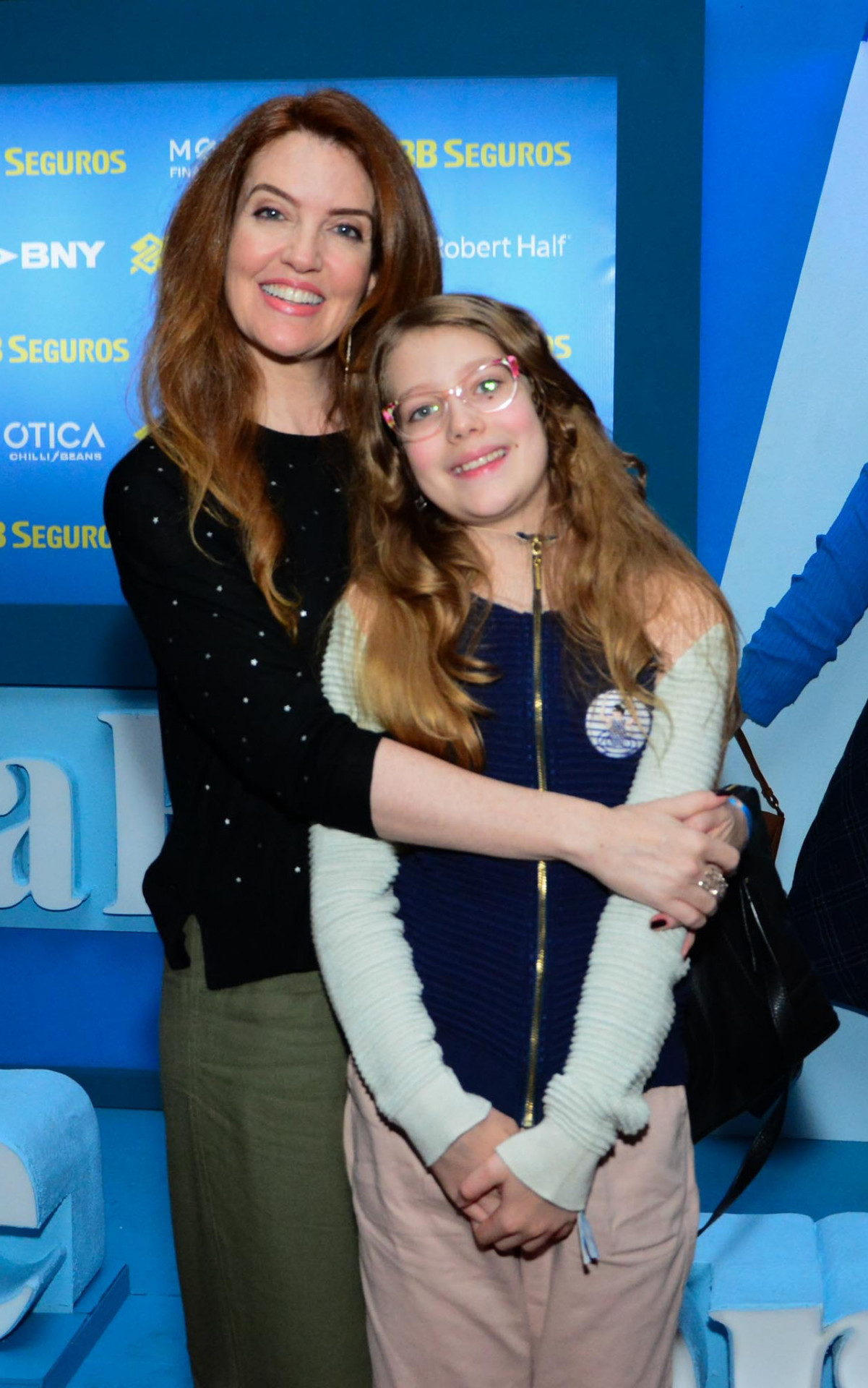 Larissa Maciel e a filha