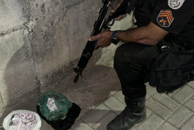 PM apreende menor com drogas em Belford Roxo