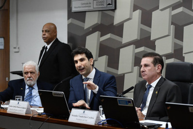 CAE aprova Galípolo à presidência do BC por 26 votos a 0