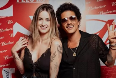 Mari Palma detalha encontro com Bruno Mars: 'Passada com a energia dele'