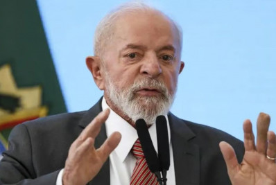 Pesquisa revela que 58% dos entrevistados são contra a reeleição de Lula