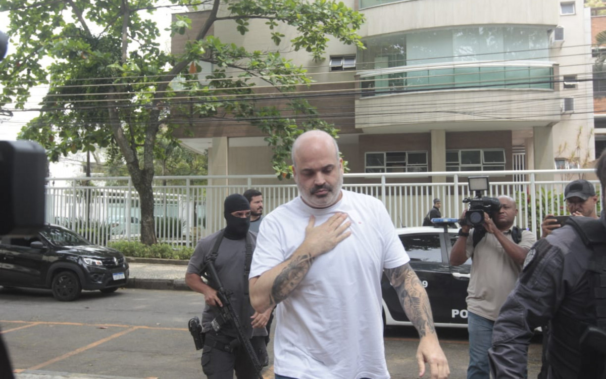 Flávio da Mocidade foi conduzido para DHC após cumprimento de mandado de busca e apreensão - Reginaldo Pimenta/Agência O DIA