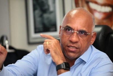 Prefeito de Goiânia revoga decreto e cancela quase 2 mil demissões após perder eleições