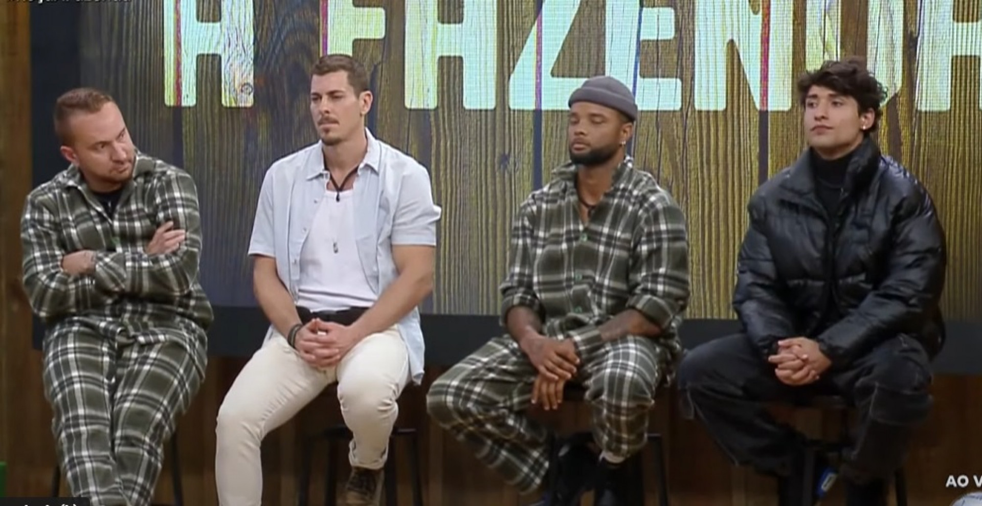 Zé Love, Sacha, Zaac e Cauê estão na roça - Reprodução