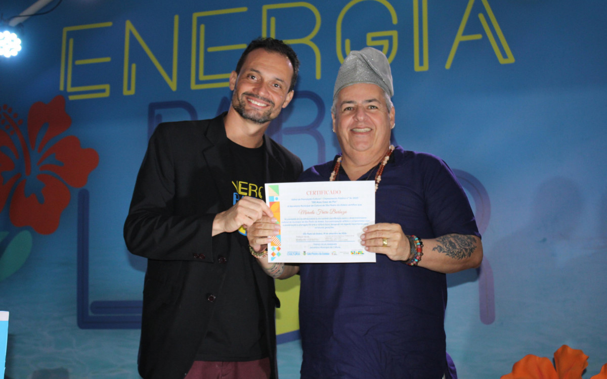 Cerimônia de certificação dos artistas premiados