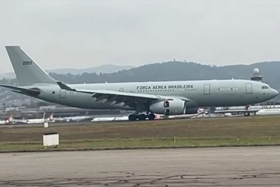 Terceiro avião com repatriados do Líbano chega ao Brasil