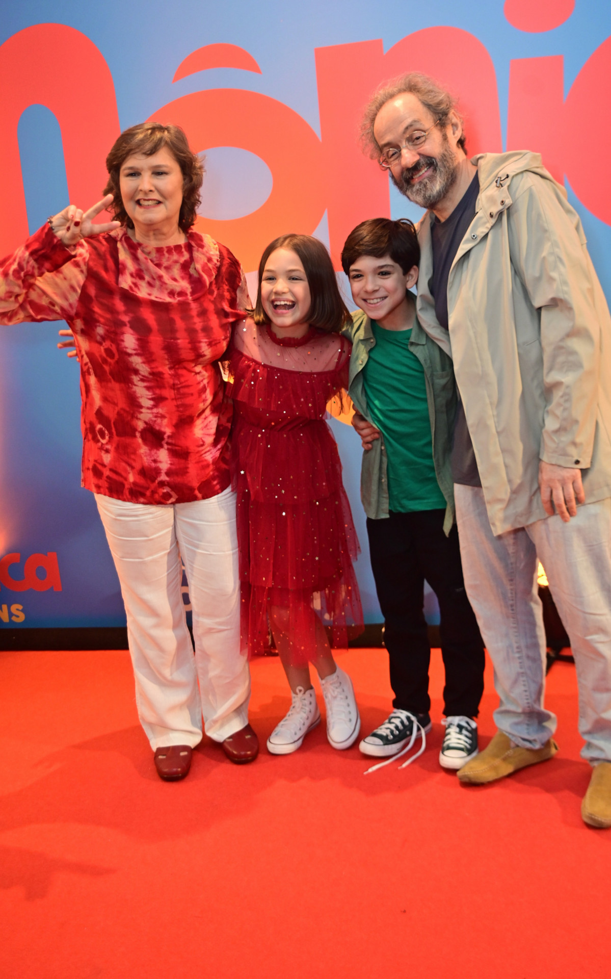 Louise Cardoso e Giovanna Urbano vivem Mônica; Felipe Rosa e Daniel Dantas fazem Cebolinha 