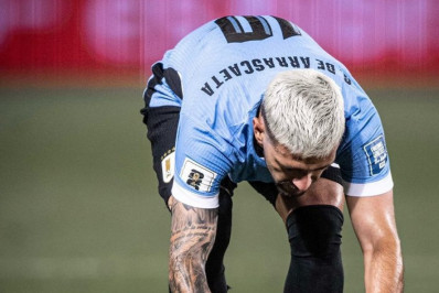 Arrascaeta é criticado após derrota do Uruguai nas Eliminatórias: 'Tirem a 10 dele'