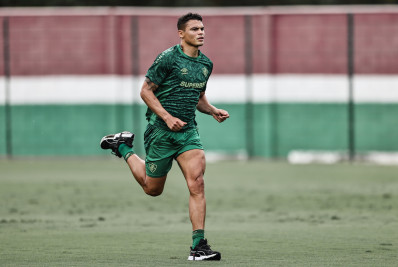 Fluminense vive expectativa por retorno de Thiago Silva contra o Grêmio