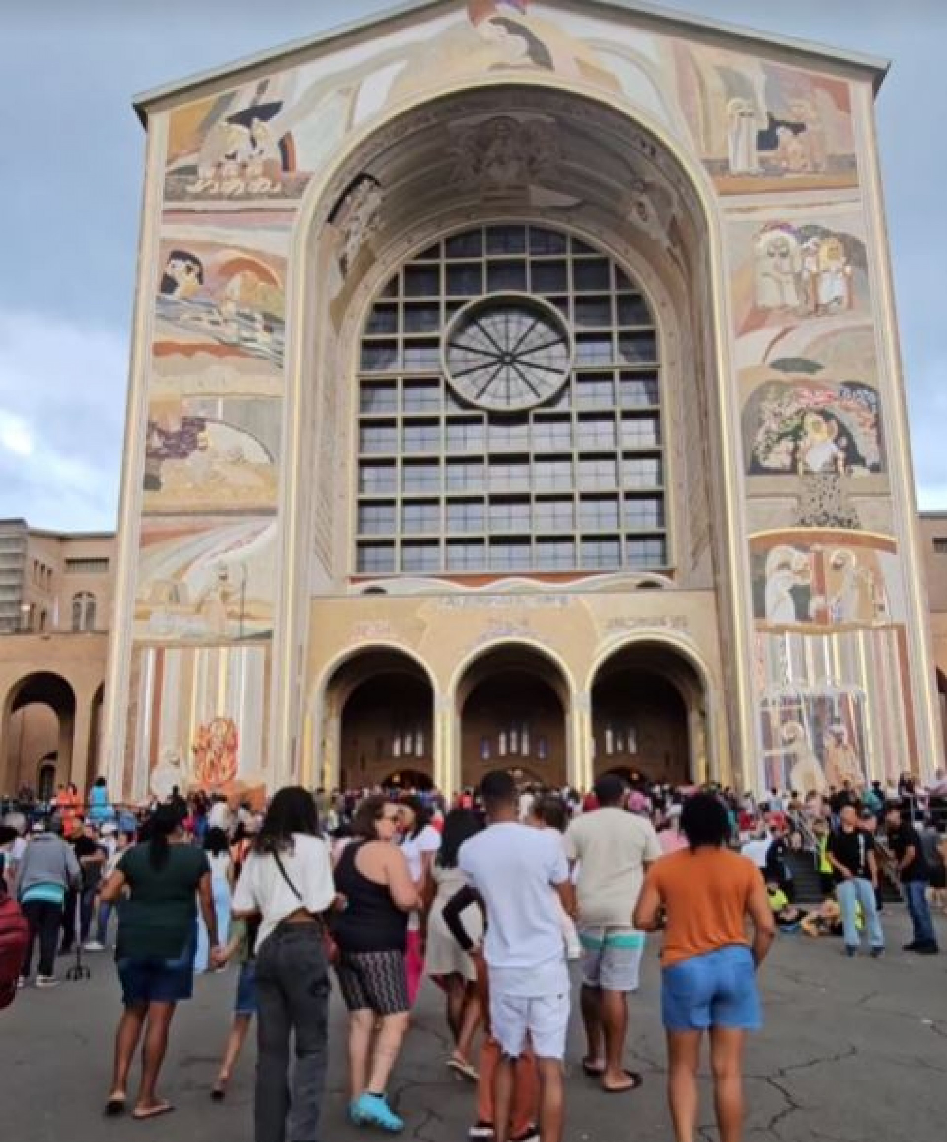 O Santuário Nacional de Aparecida fica no interior de São Paulo - Reprodução / Instagram