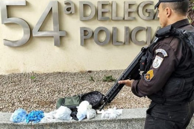 PM apreende grande quantidade de drogas no Bom Pastor em Belford Roxo