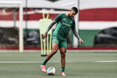 Atacante do Fluminense, Kauã Elias entra na mira de clube espanhol, diz site