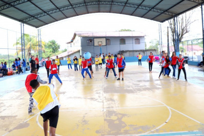 Escola Nelita Barcellos recebe Caravana do Festival de Integração da Educação Física Escolar de Quissamã