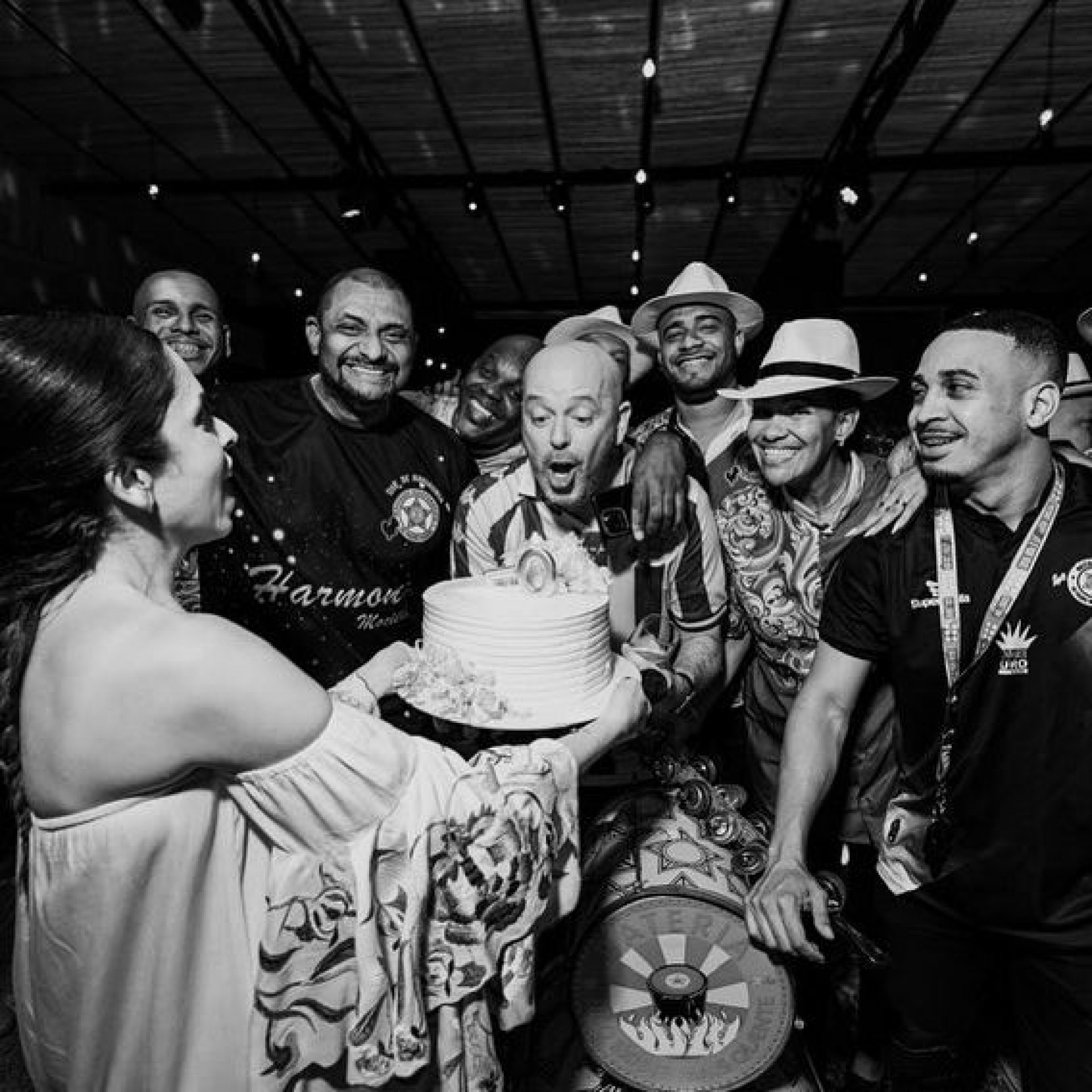 Alex Escobar comemora 50 anos com festa grandiosa ao som da Mocidade de Padre Miguel - Reprodução / Instagram 