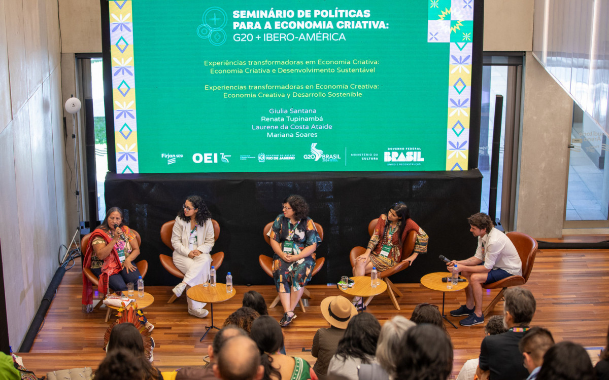 Seminário Internacional 