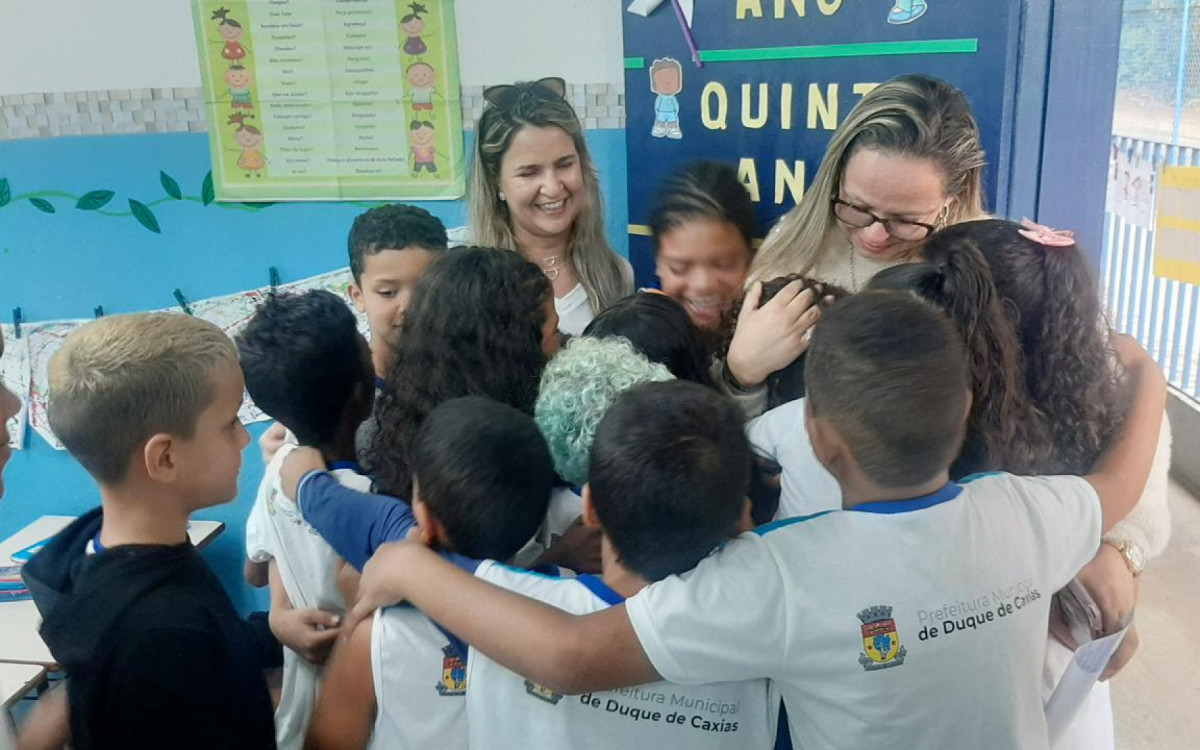 Caxias promove inclus&atilde;o com projeto bil&iacute;ngue de l&iacute;nguas nas escolas - Divulga&ccedil;&atilde;o