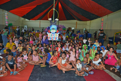 Unidades da Faetec em Nilópolis realizam grande festa de Dia das Crianças para comunidade