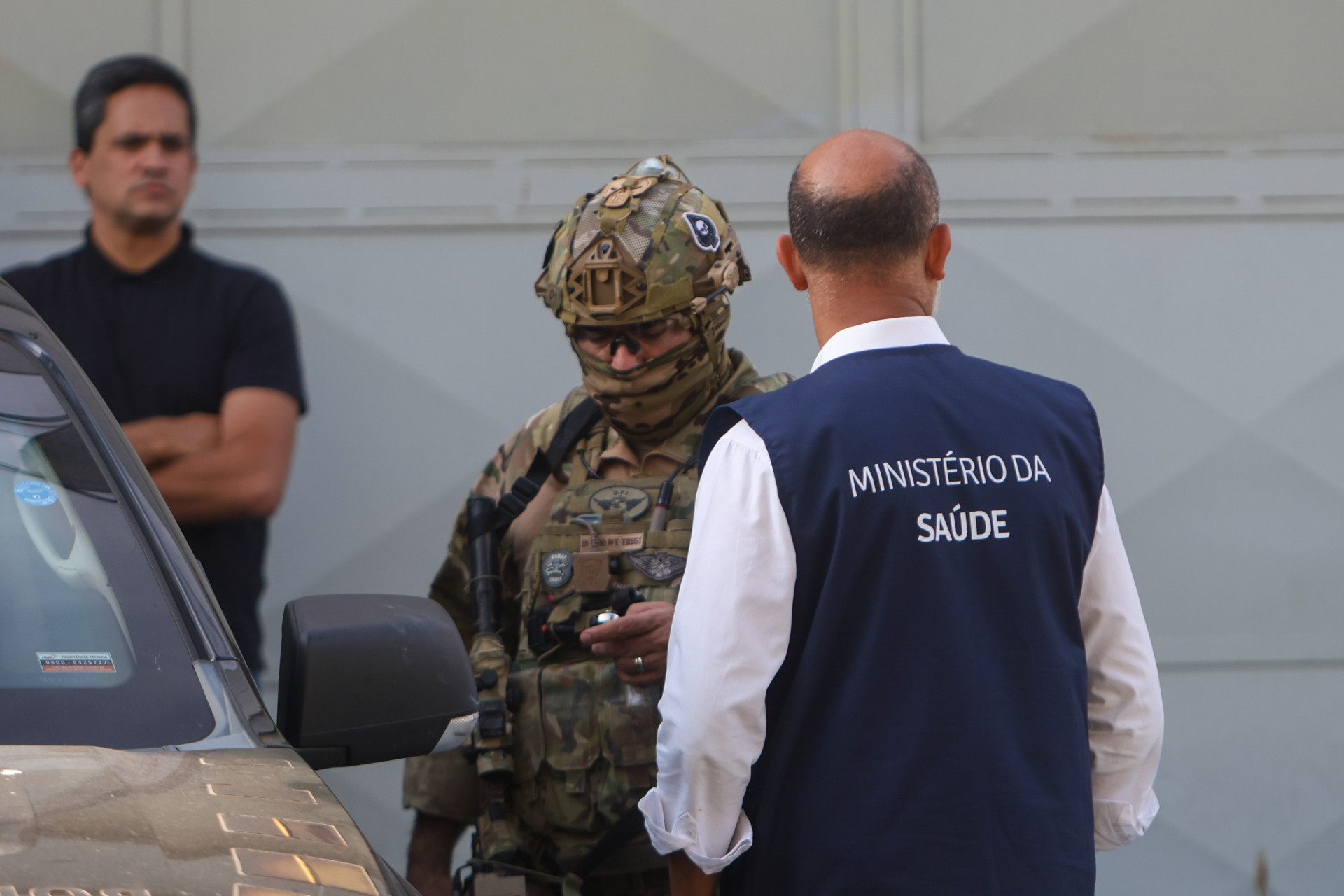 Pol&iacute;cia Federal acompanhou manifesta&ccedil;&atilde;o de servidores no Hospital Federal de Bonsucesso - Renan Areias/Ag&ecirc;ncia O Dia